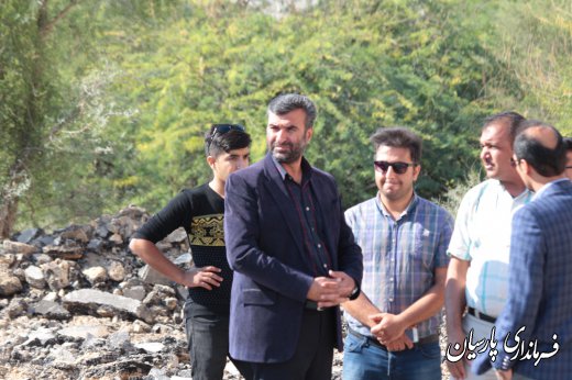 دکتر میرزاد فرماندار شهرستان پارسیان : بر تسریع در انجام پروژه پیچ عمانی تاکید کرد