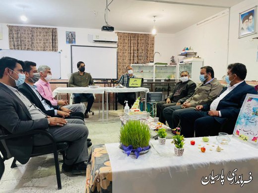 بازدید فرماندار شهرستان پارسيان مهندس فرهنگ سالمی از ستاد اسکان فرهنگیان