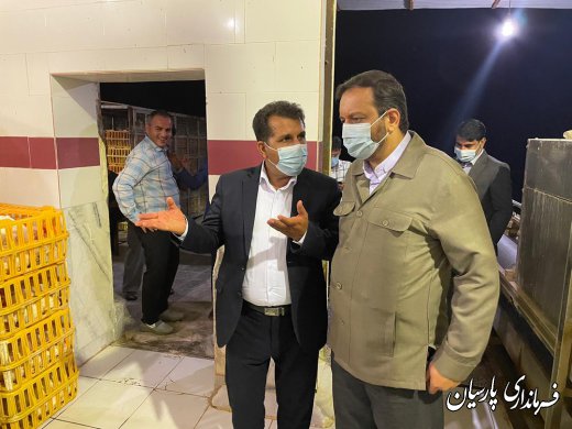 بازدید سرزده مهندس فرهنگ سالمى فرماندار شهرستان پارسیان از کشتارگاه طیور