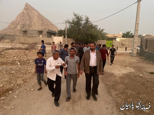 در راستای بازدیدهای دوره‌ای؛ مهندس فرهنگ سالمی فرماندار پارسیان از روستای میلکی بازدید نمودند