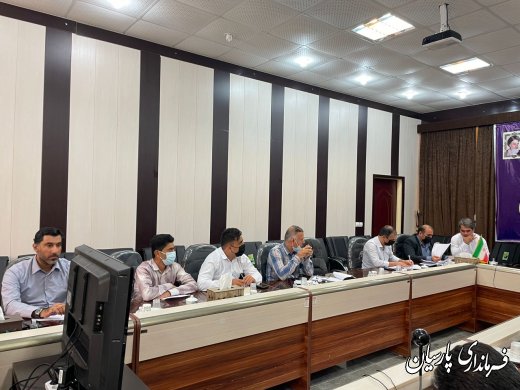 جلسه کمیسیون کارگری به ریاست مهندس فرهنگ سالمى فرماندار شهرستان پارسیان برگزار شد
