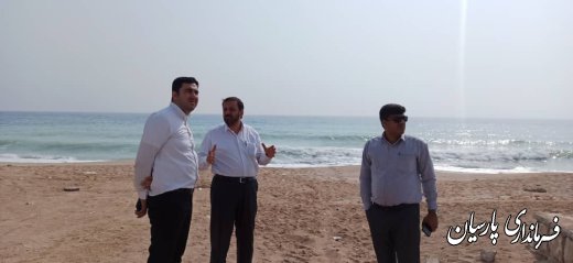 مهندس فرهنگ سالمی فرماندار شهرستان پارسیان به اتفاق مهندس صابر پناهی مشاور استاندار هرمزگان از فرصتهای سرمایه گذاری در سواحل پارسیان بازدید کردند