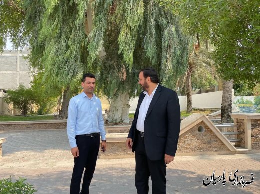 بادزيد سر زده مهندس فرهنگ سالمی فرماندار شهرستان پارسيان از بخشدارى مركزى و شهردارى شهر پارسيان