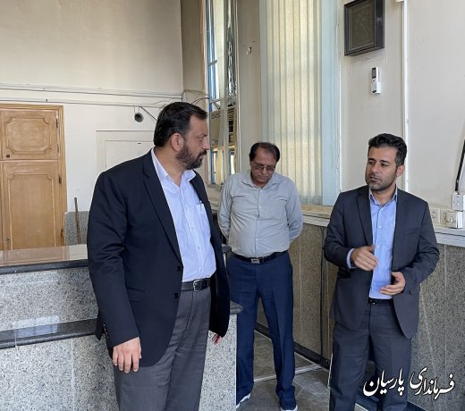 بازديد فرماندار شهرستان پارسيان از بانک صادرات شعبه شهر دشتی